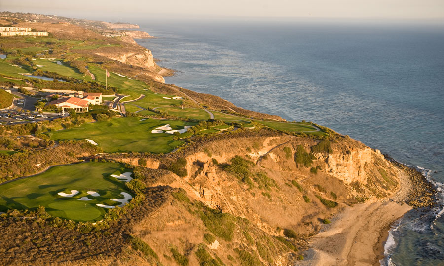 Erstklassiger Ozean-Golfurlaub in Südkalifornien – 3 Nächte | 2 Küstenrunden: Trump National LA + Pelican Hill Golf Club 2
