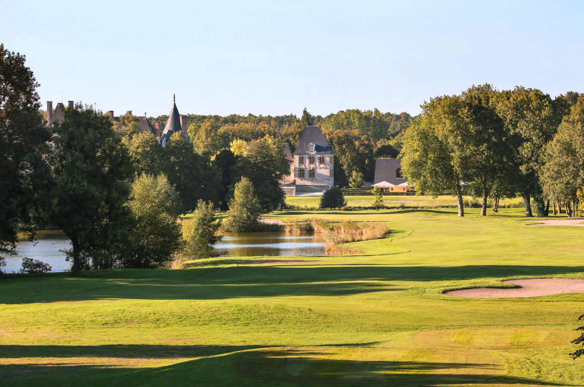 Château d’Augerville: Luxus-Fairways & Weinberge Frankreichs | 4 Nächte | 2 Golfrunden | Private Weinführung 3