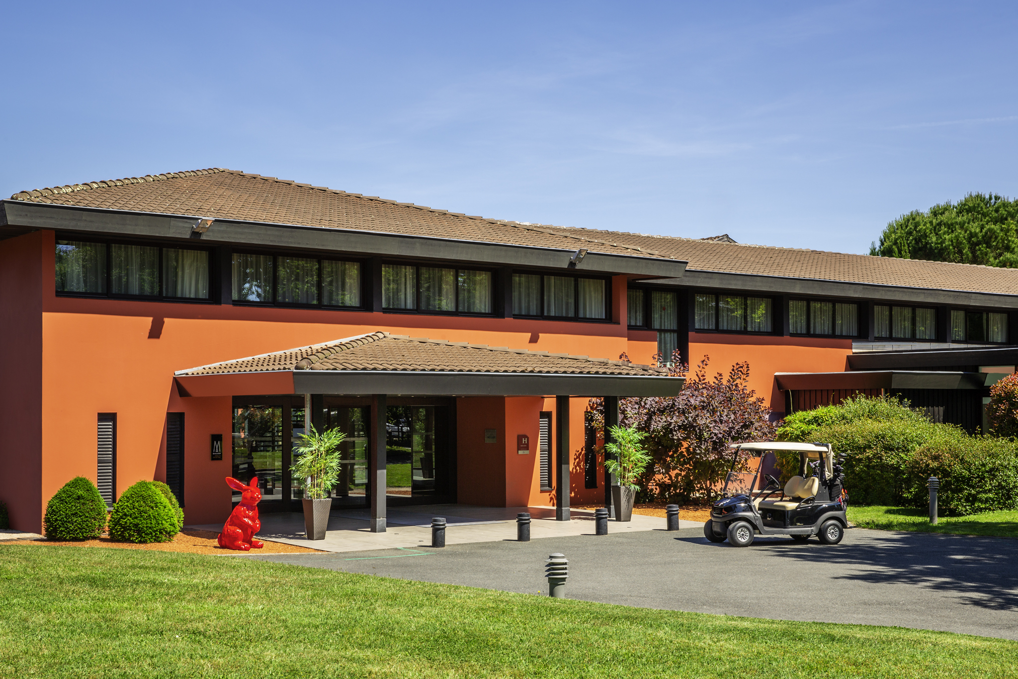 Frankreich, Bordeaux — Golf- & Wein-Paket: 4 Nächte / 2 Golfrunden & Weingutstour mit Cabot Bordeaux 3