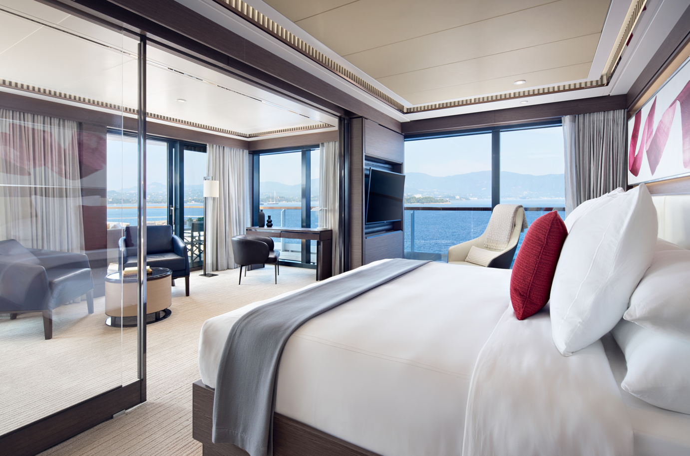 THE RITZ-CARLTON YACHT COLLECTION Ultra-Luxusreise über fünf Ozeane und sechs Kontinente - Unterkunft